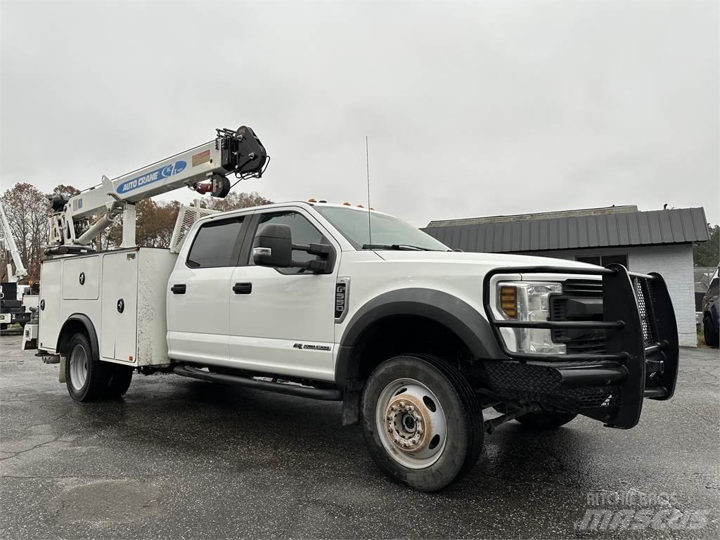 Ford F550 Pilsētas atkritumvedēji