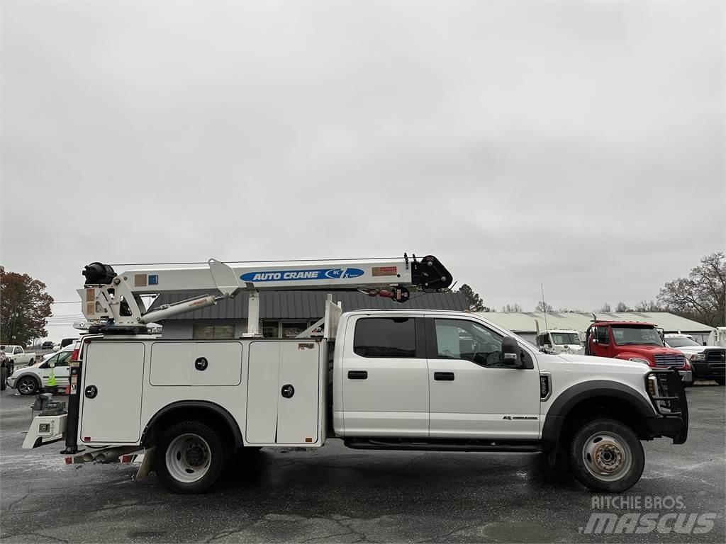 Ford F550 Pilsētas atkritumvedēji