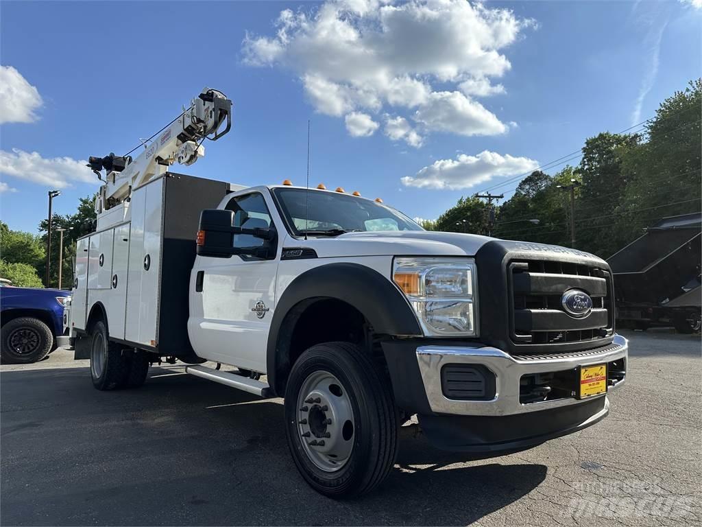 Ford F550 Pilsētas atkritumvedēji