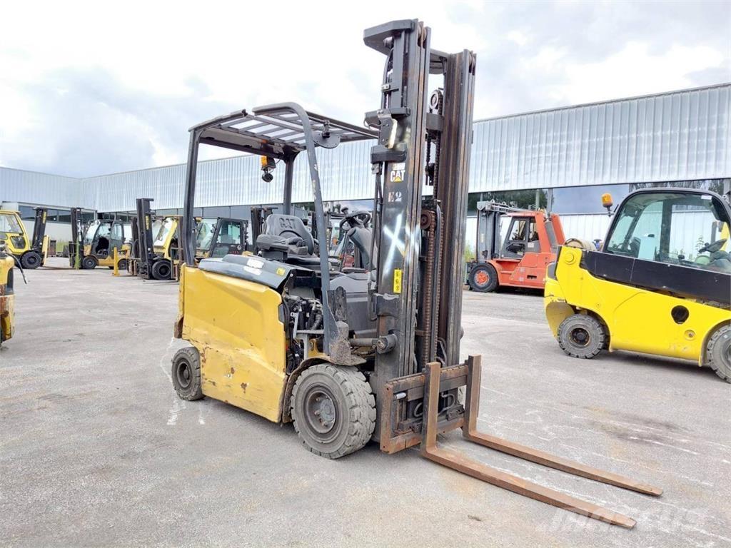 CAT EP25CN Autokrāvēji - citi