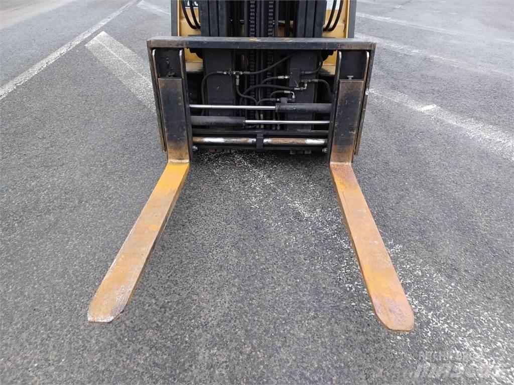 CAT EP25K Autokrāvēji - citi
