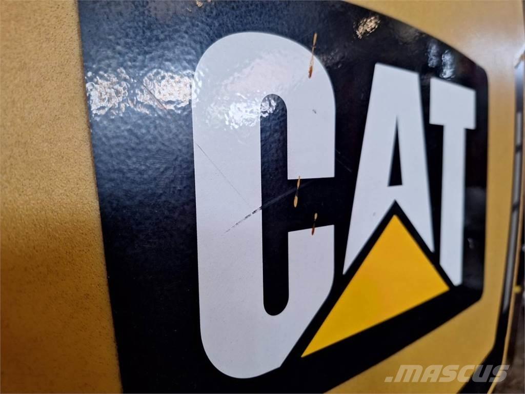 CAT NO20NE Pasūtījumu savācējs mazam augstumam