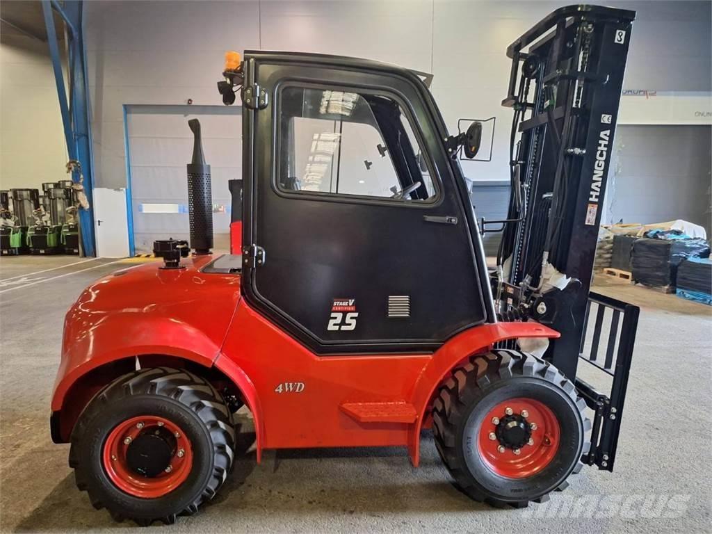 Hangcha TT25-4 Apvidus autokrāvējs