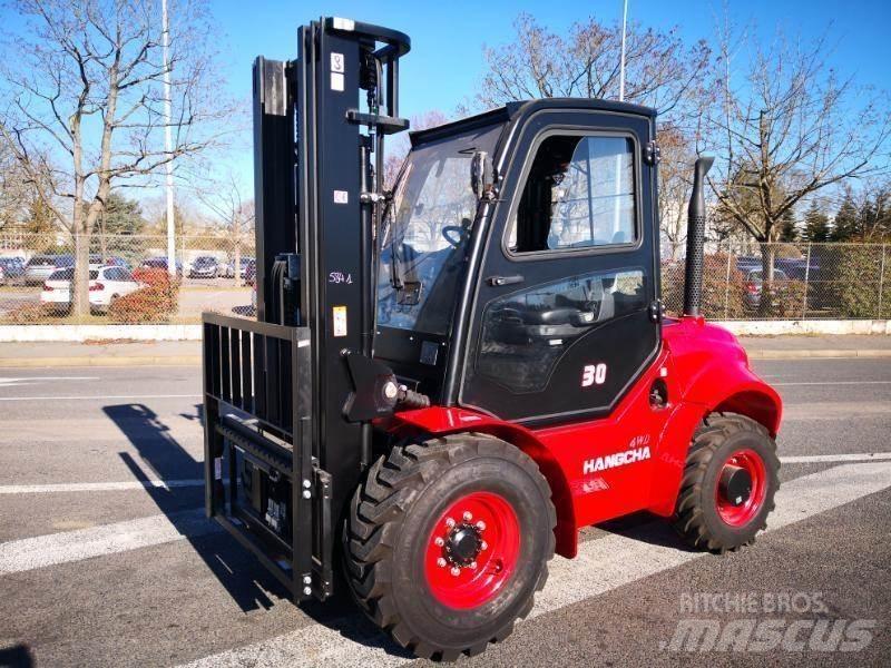 Hangcha TT30-4 Apvidus autokrāvējs