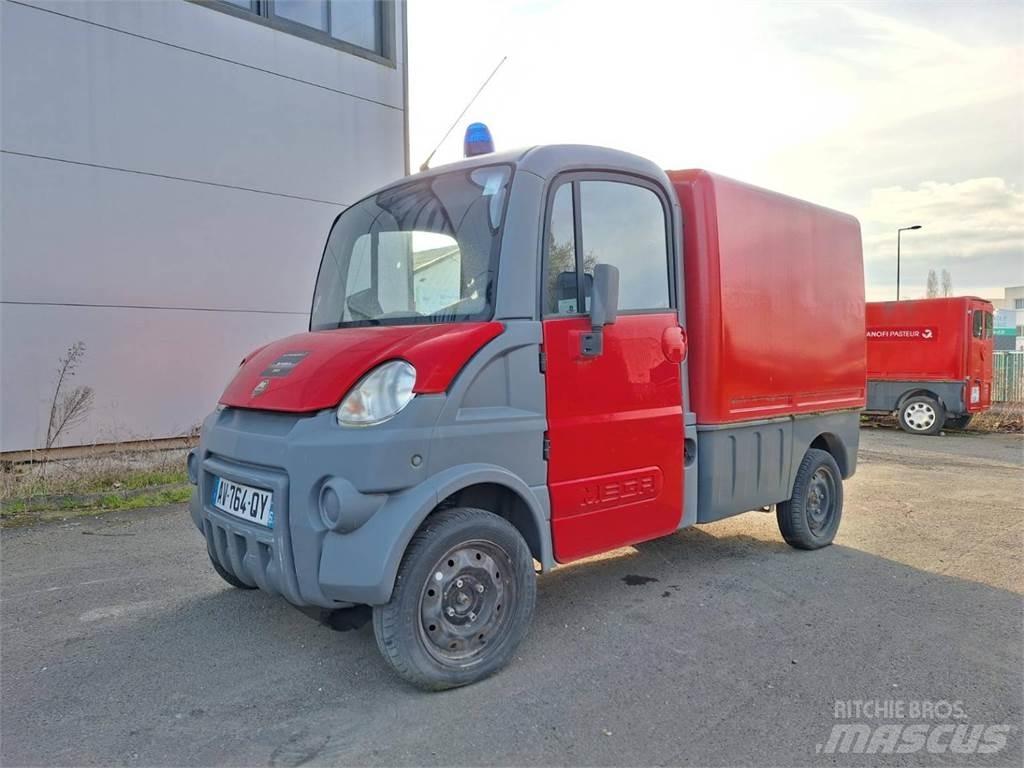 Mega MULTITRUCK Furgons