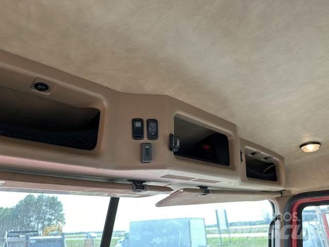 Mack GRANITE Citi