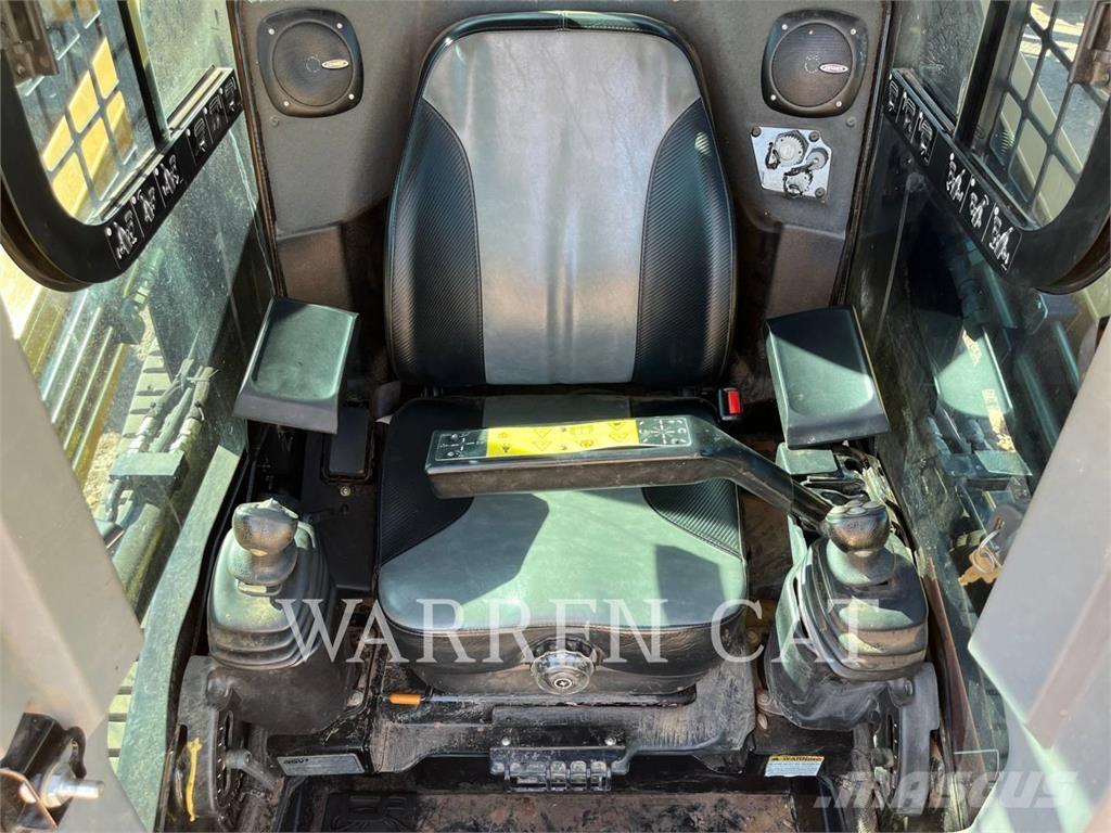 ASV RT75 Kāpurķēžu iekrāvēji