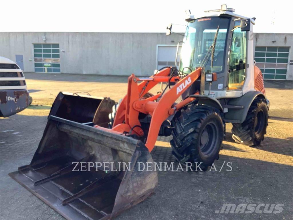 Atlas AR65 Iekrāvēji uz riteņiem
