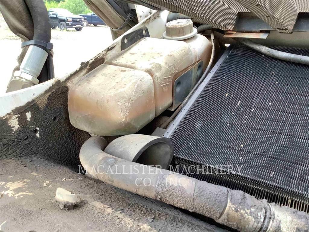 Bobcat A300 Lietoti riteņu kompaktiekrāvēji