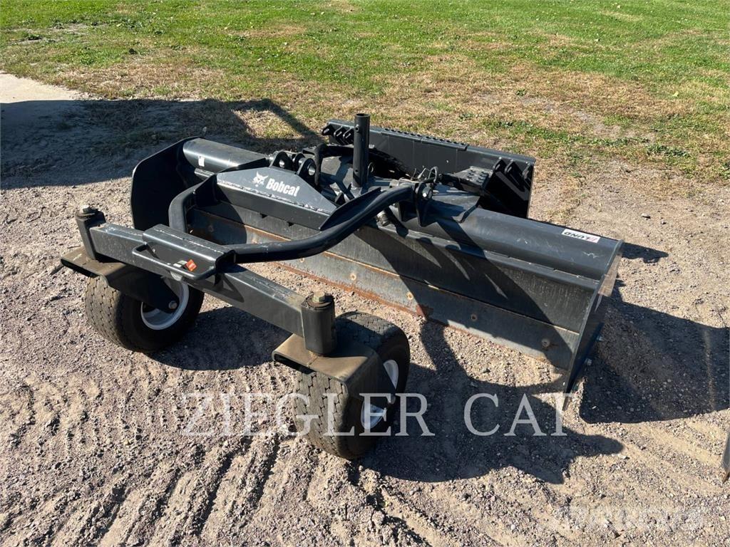 Bobcat BOXBLADE Lietoti riteņu kompaktiekrāvēji