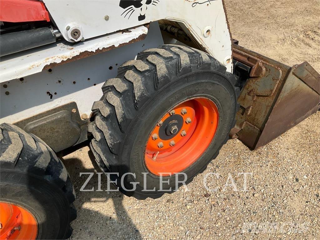Bobcat S130 Lietoti riteņu kompaktiekrāvēji