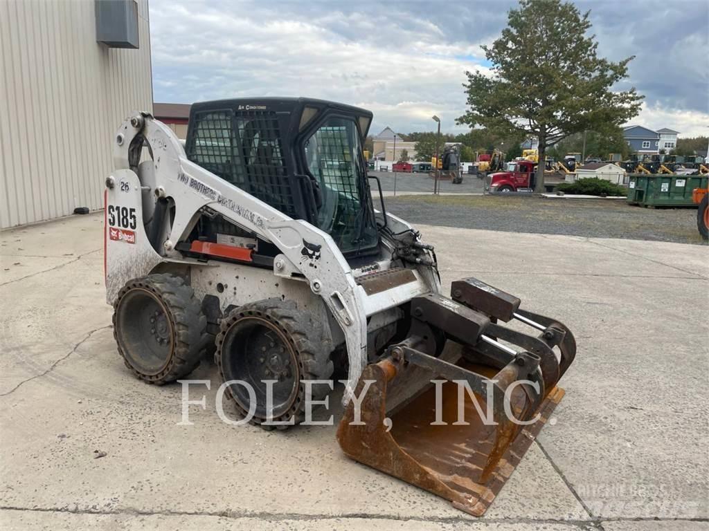 Bobcat S185 Lietoti riteņu kompaktiekrāvēji
