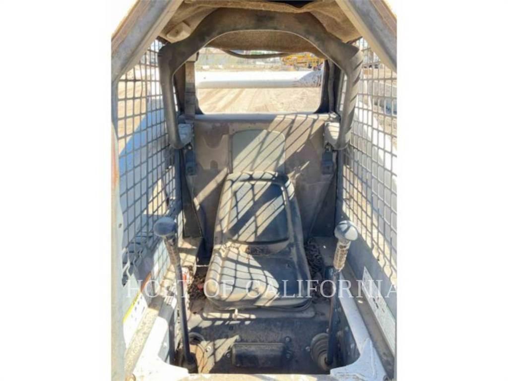 Bobcat S330 Lietoti riteņu kompaktiekrāvēji