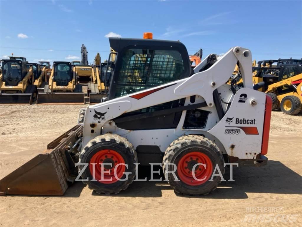 Bobcat S570 Lietoti riteņu kompaktiekrāvēji