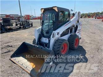 Bobcat S590 Lietoti riteņu kompaktiekrāvēji