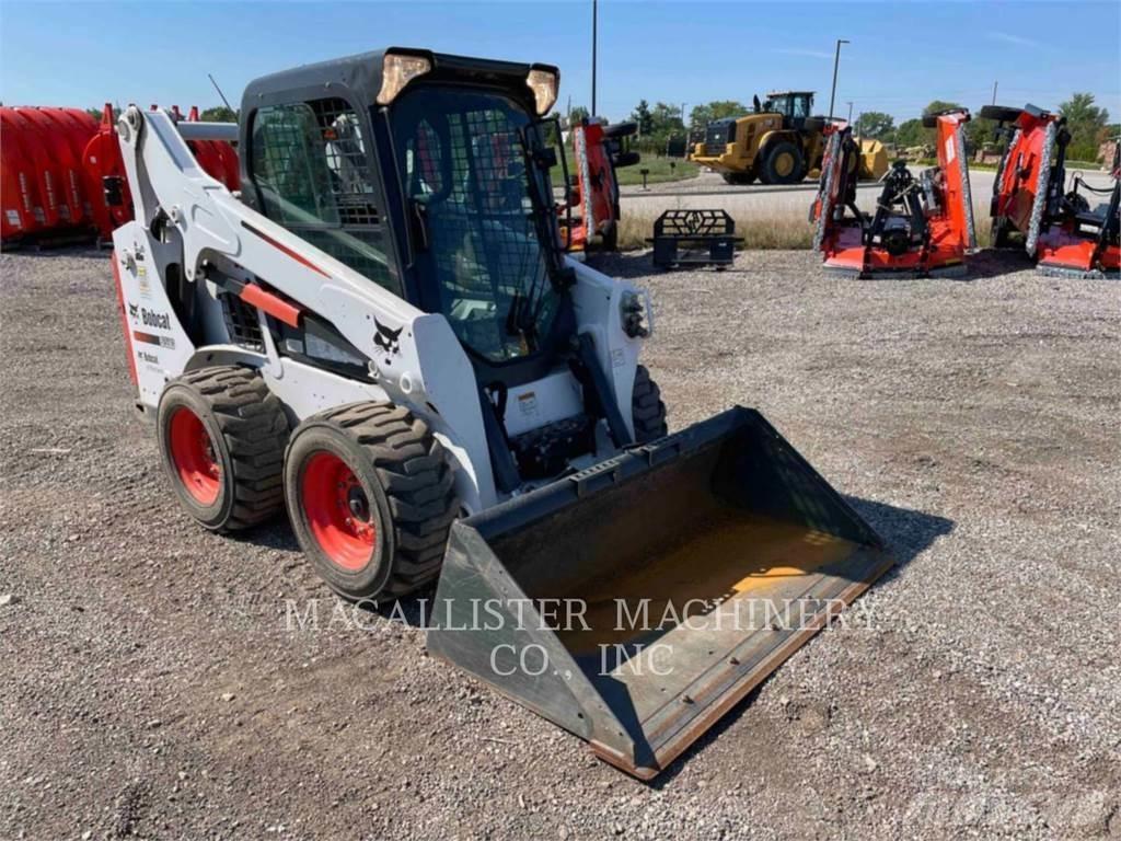 Bobcat S590 Lietoti riteņu kompaktiekrāvēji