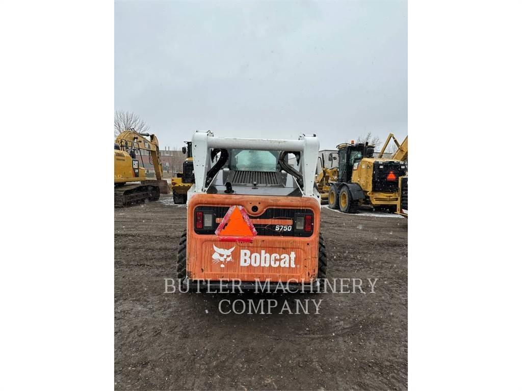 Bobcat S750 Lietoti riteņu kompaktiekrāvēji
