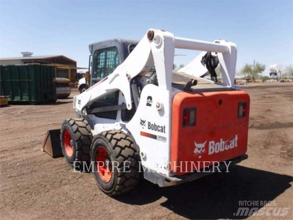 Bobcat S750 Lietoti riteņu kompaktiekrāvēji