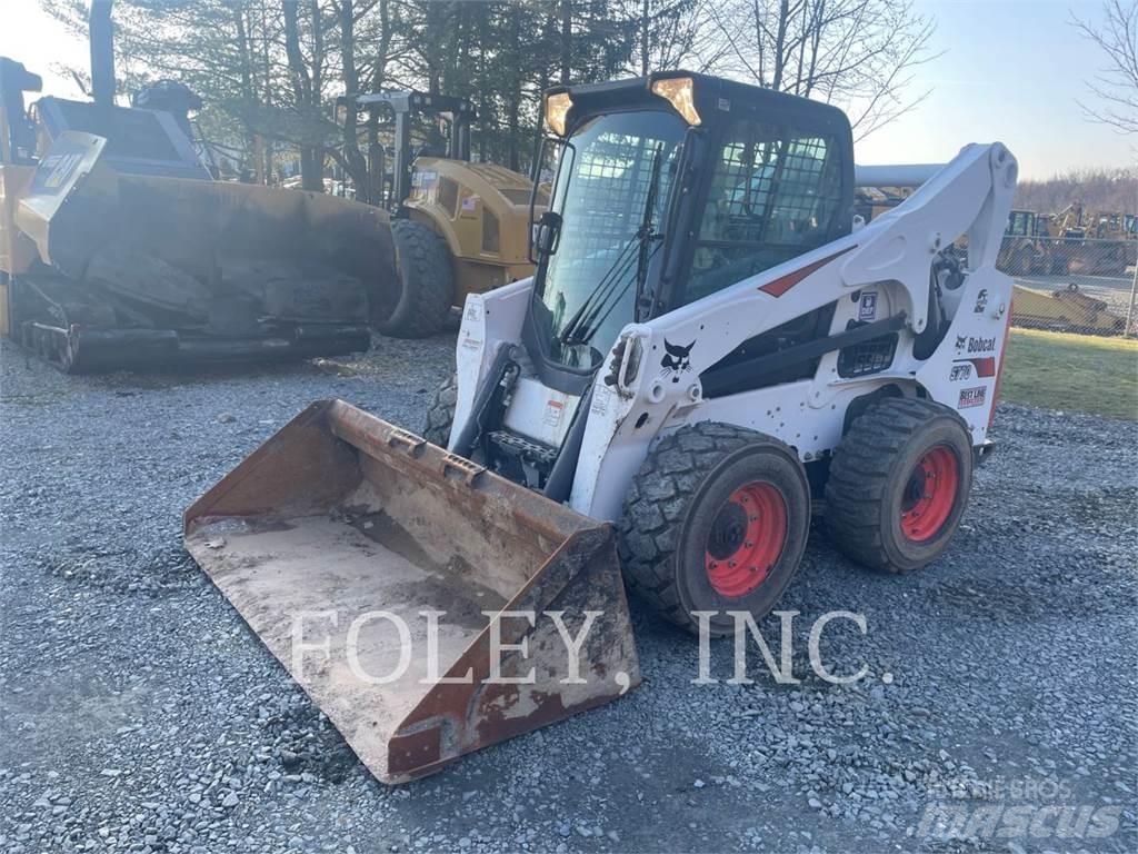 Bobcat S770 Lietoti riteņu kompaktiekrāvēji