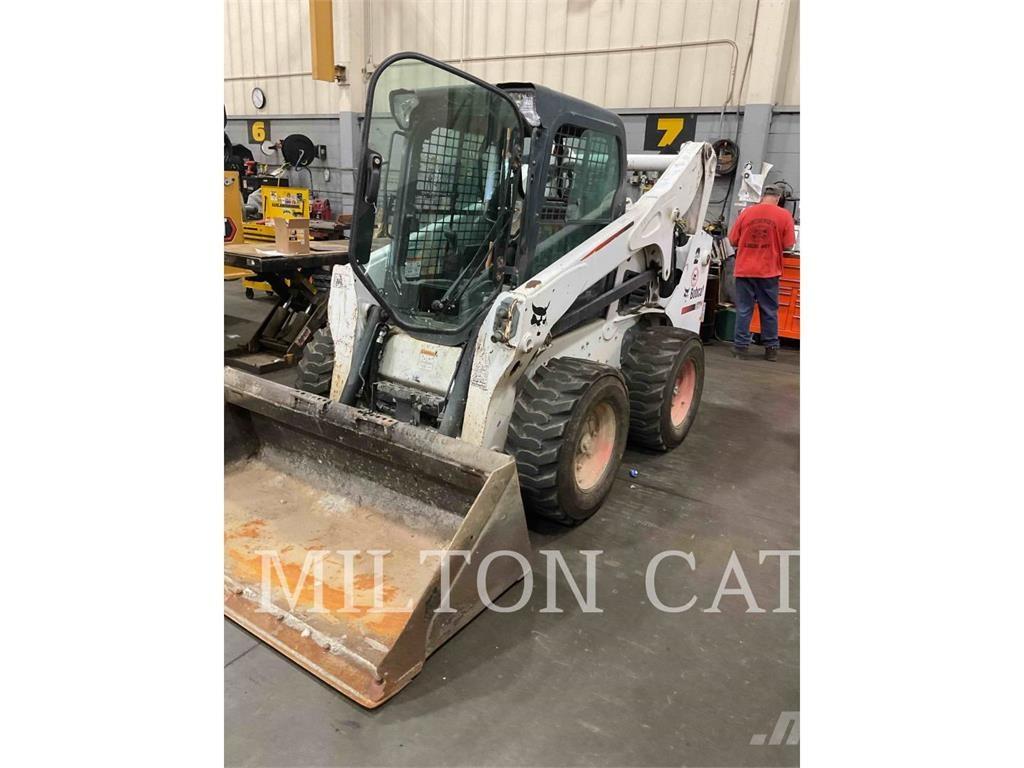 Bobcat S770 Lietoti riteņu kompaktiekrāvēji