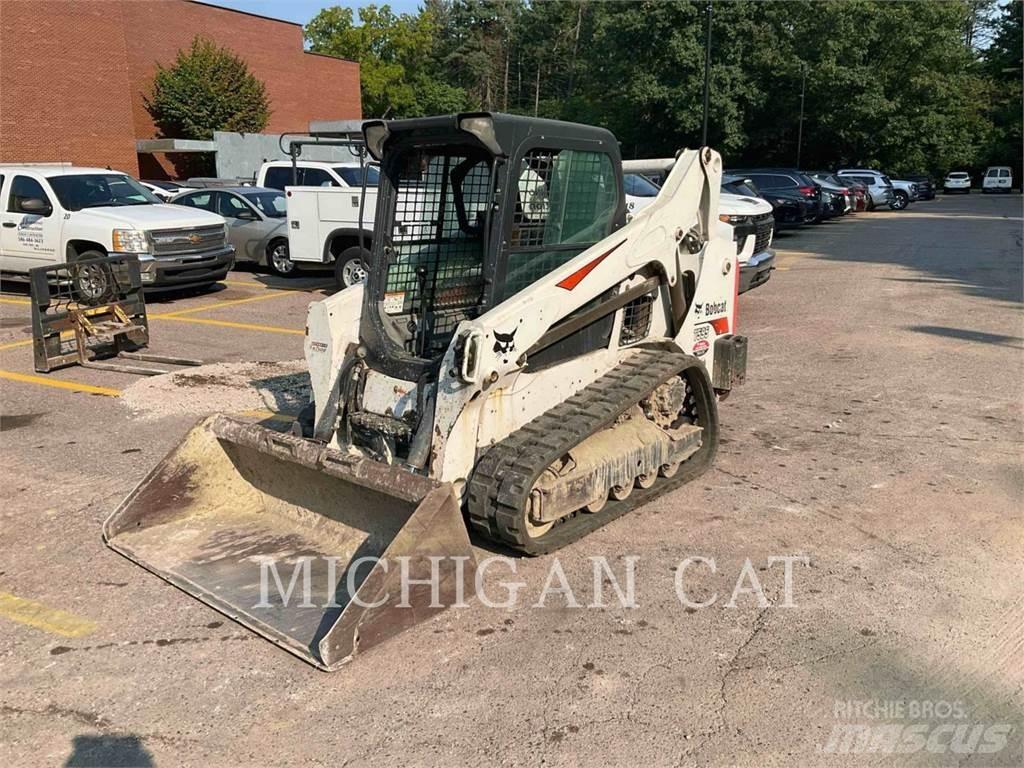 Bobcat T595 Lietoti riteņu kompaktiekrāvēji