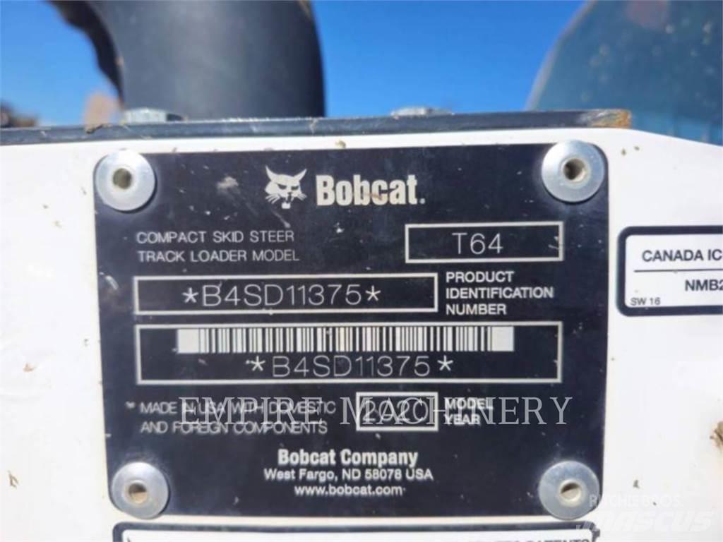 Bobcat T64 Lietoti riteņu kompaktiekrāvēji