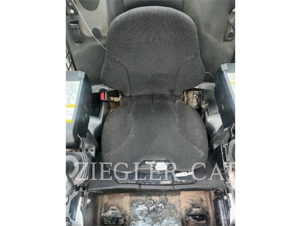 Bobcat T770 Kāpurķēžu iekrāvēji