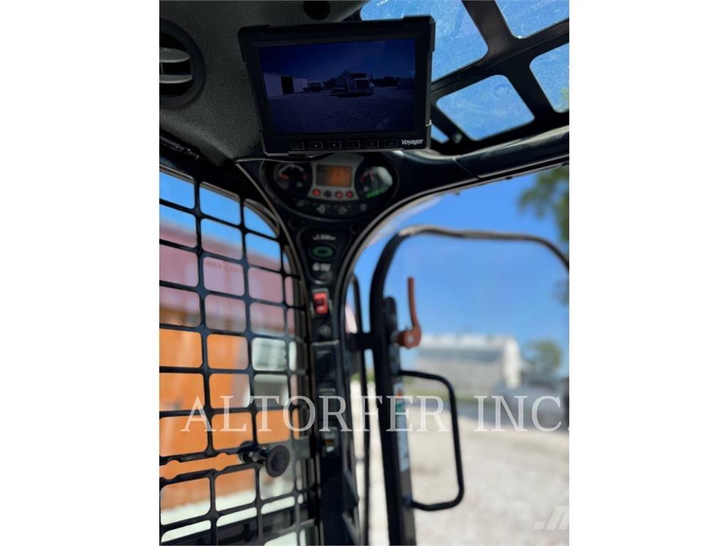 Bobcat T770 Lietoti riteņu kompaktiekrāvēji