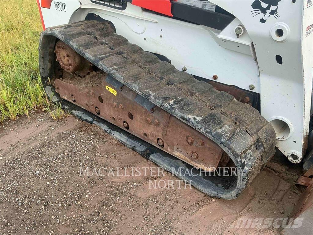 Bobcat T870 Lietoti riteņu kompaktiekrāvēji