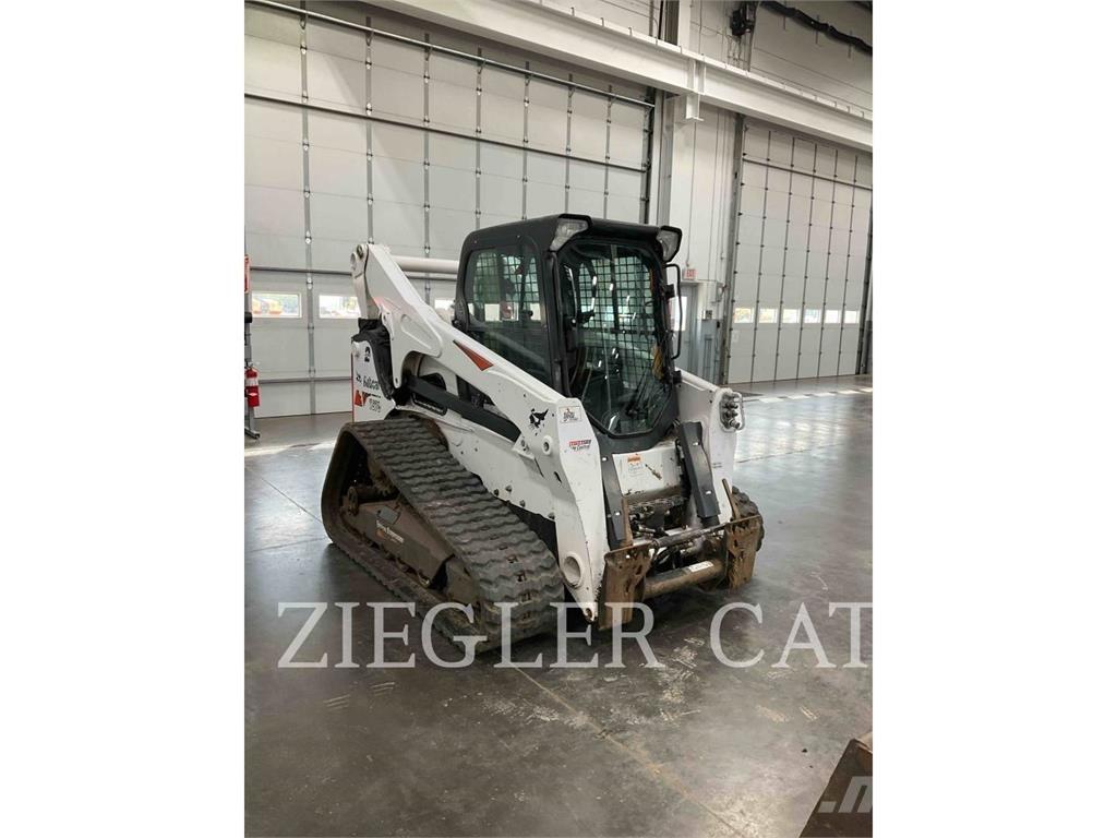 Bobcat T870 Kāpurķēžu iekrāvēji