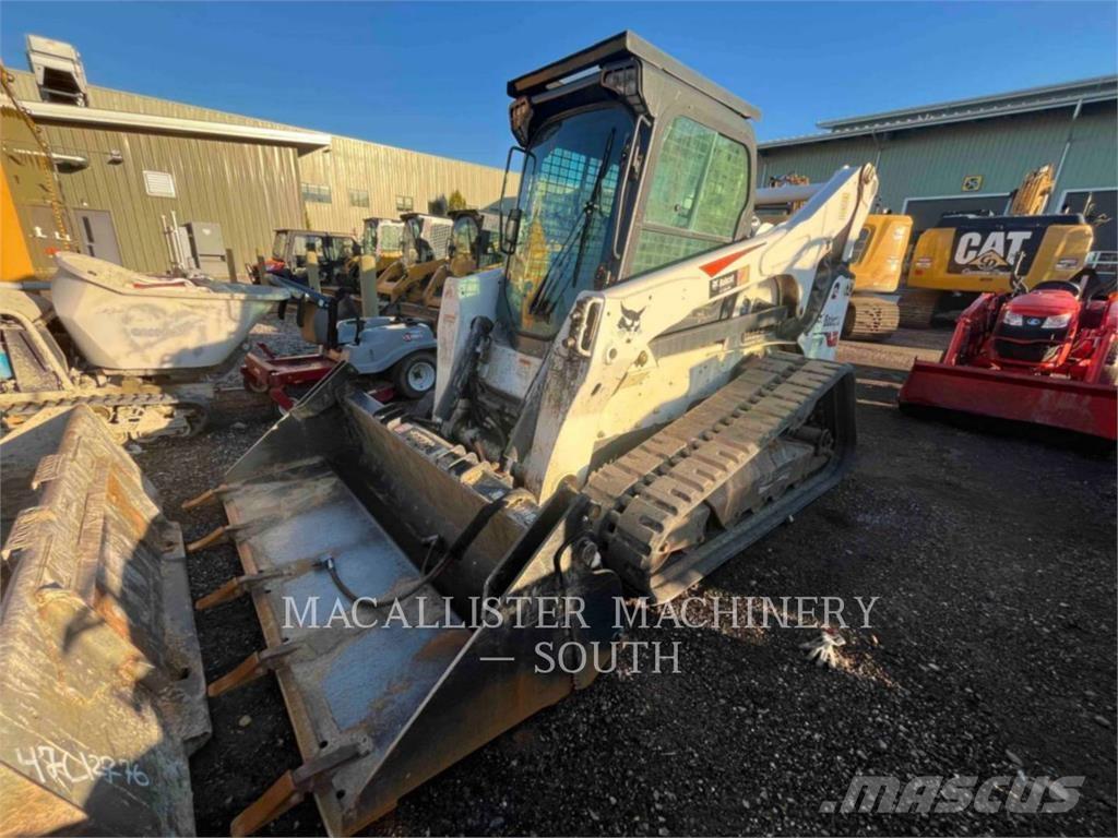 Bobcat T870 Kāpurķēžu iekrāvēji