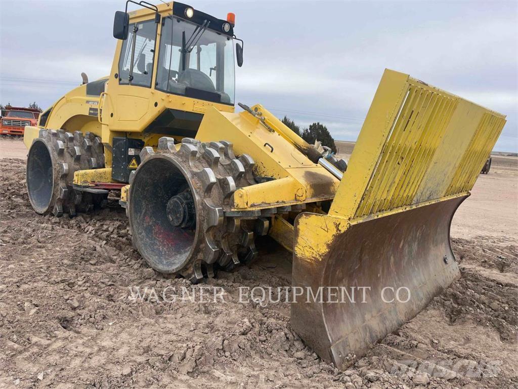 Bomag BC462EB Iekrāvēji uz riteņiem