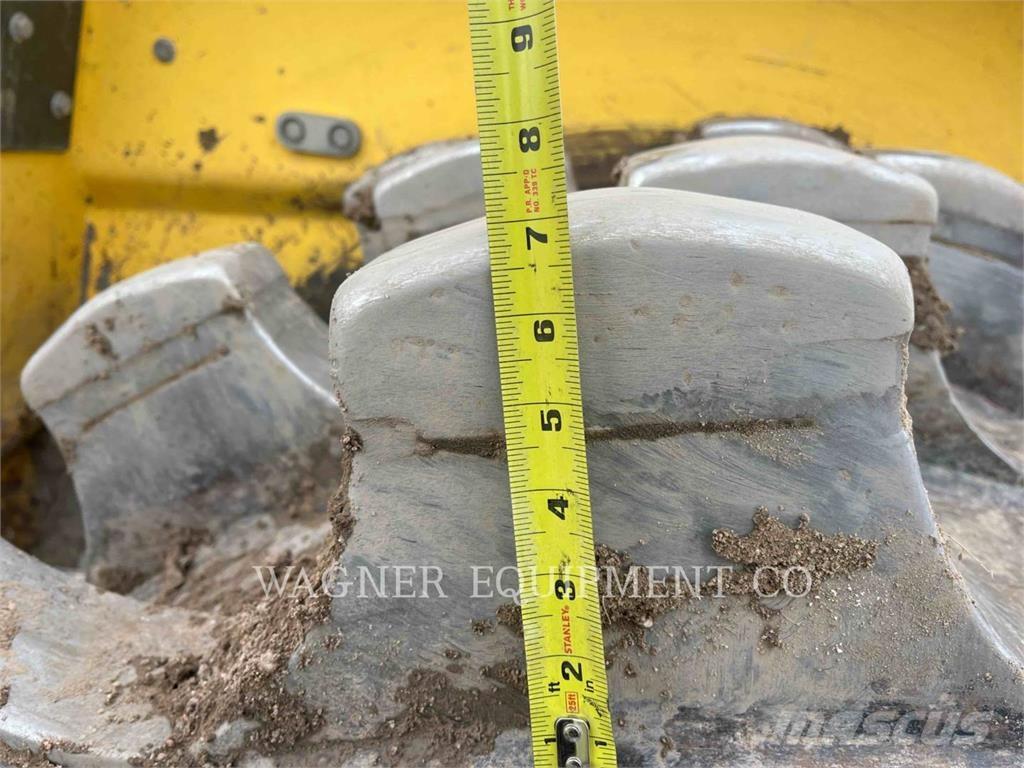 Bomag BC462EB Iekrāvēji uz riteņiem