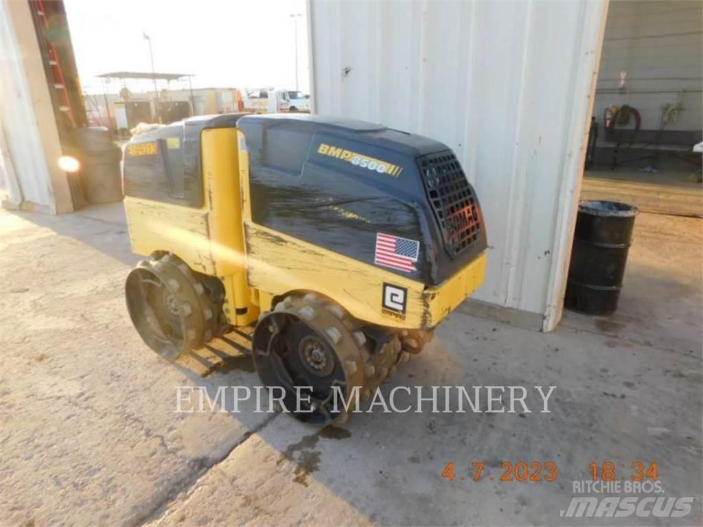 Bomag BMP8500 Iekrāvēji uz riteņiem