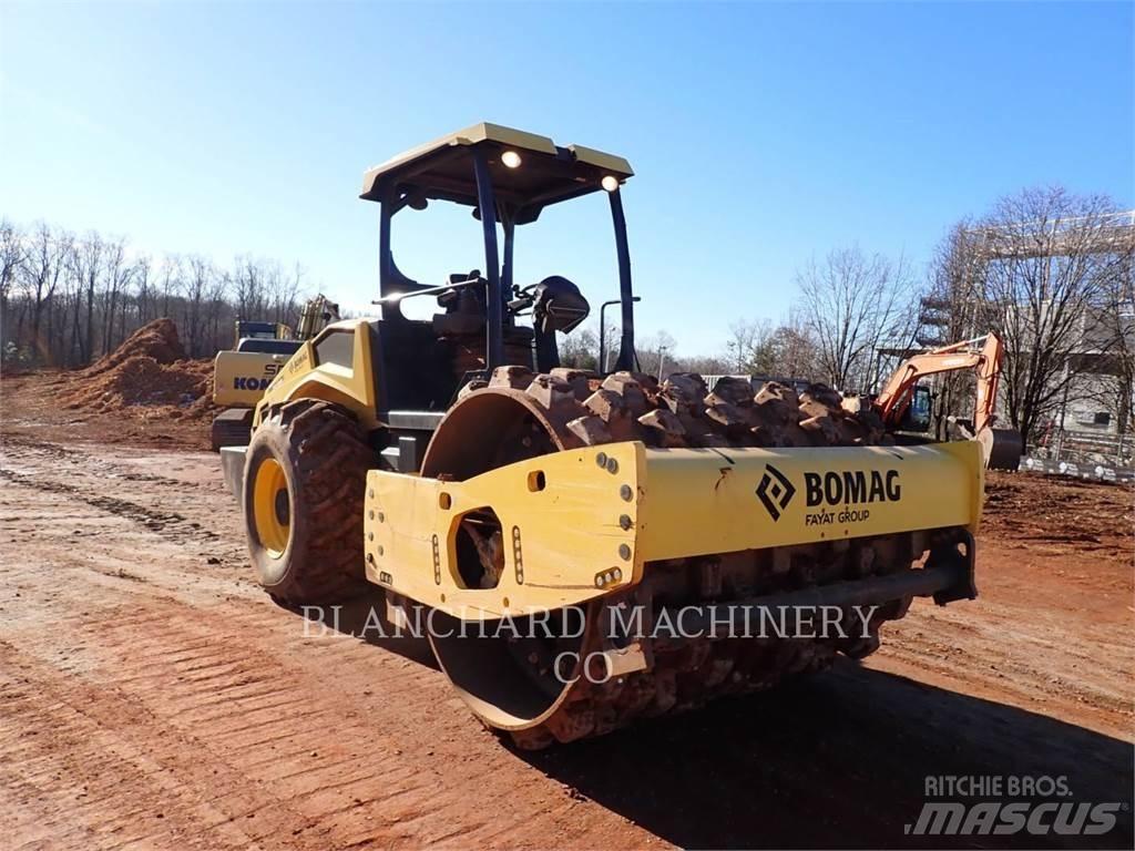 Bomag BW211PHD-5 Augsnes blīvētāji