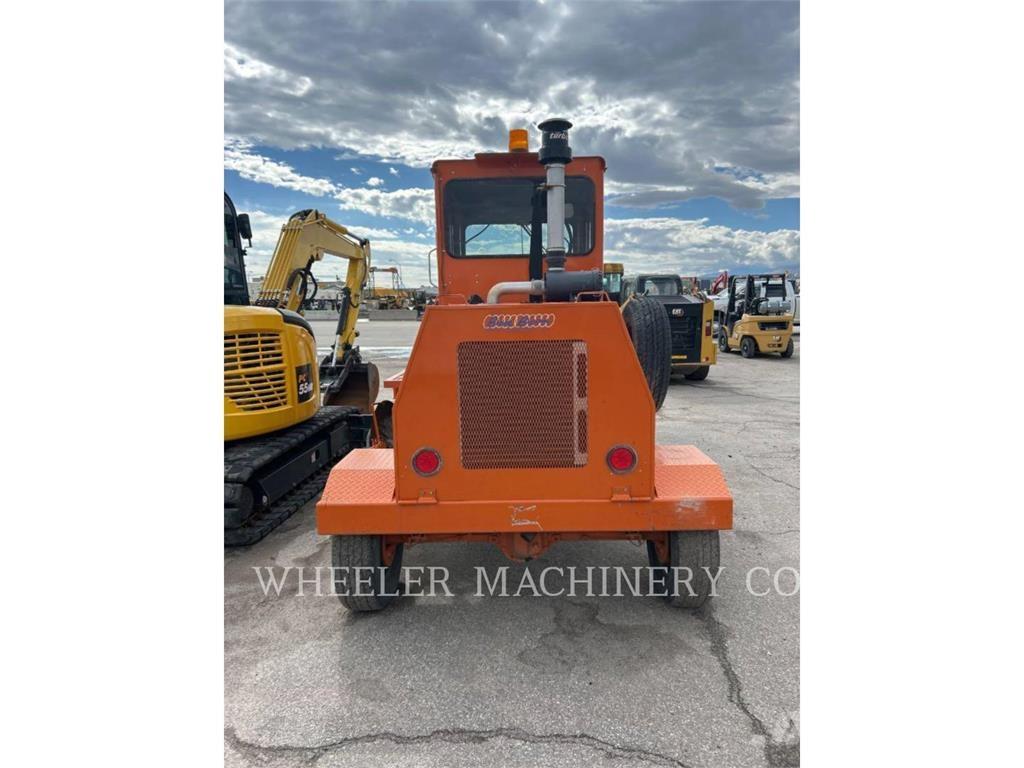 Broce BROOM 4 Ielu tīrīšanas mašīnas