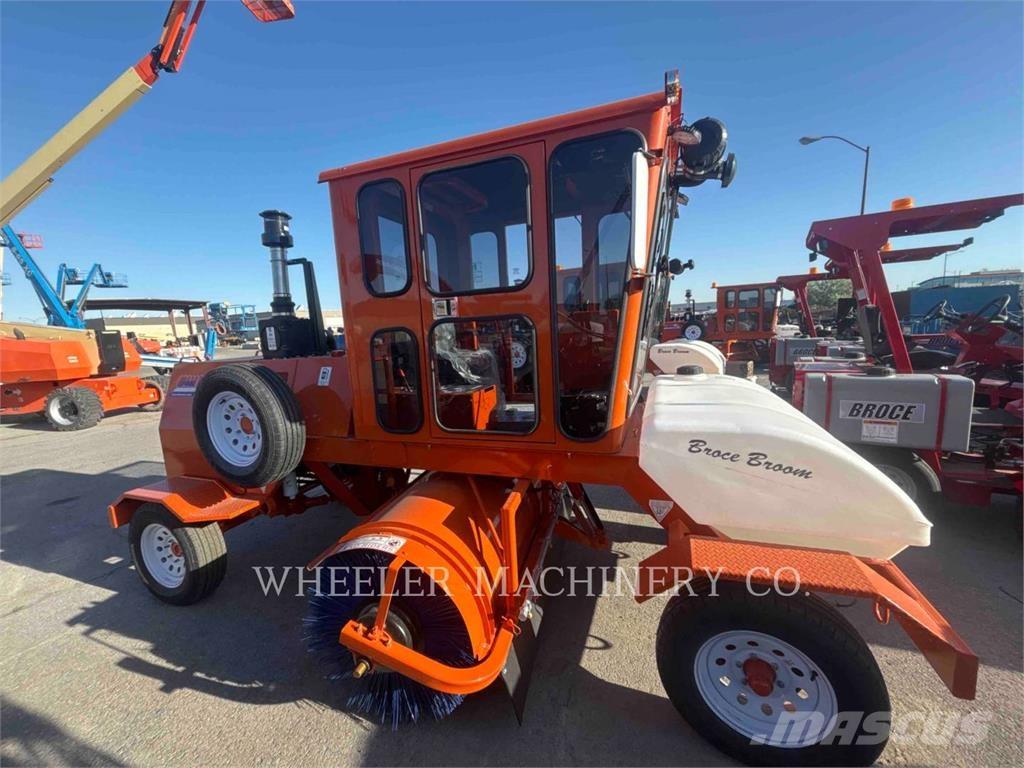 Broce BROOM 4 Ielu tīrīšanas mašīnas