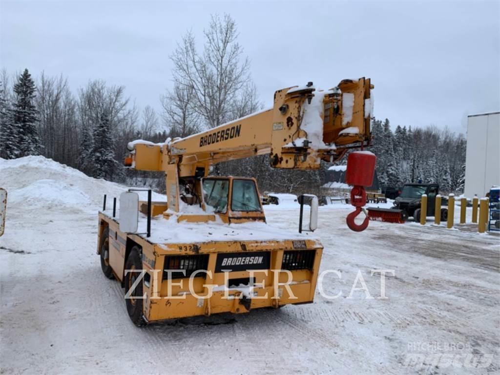 Broderson CRANE IC803J Visurgājēji celtņi