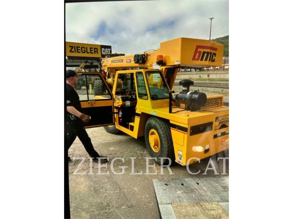Broderson CRANE IC803J Visurgājēji celtņi