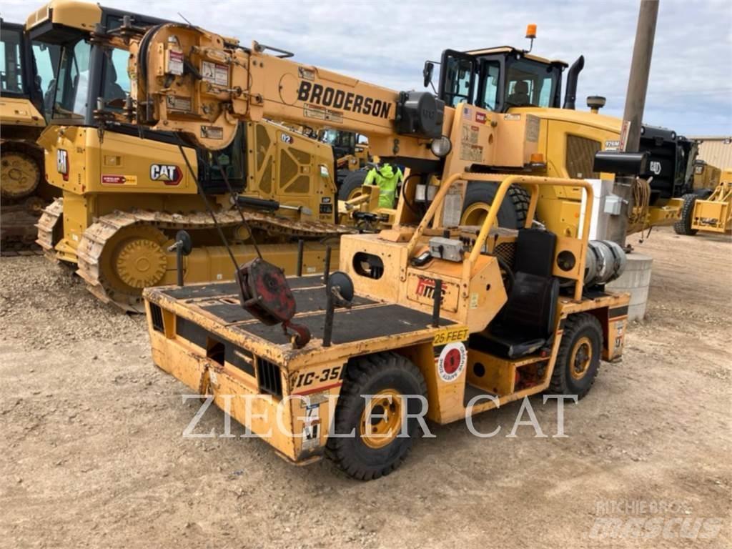 Broderson IC352F Visurgājēji celtņi