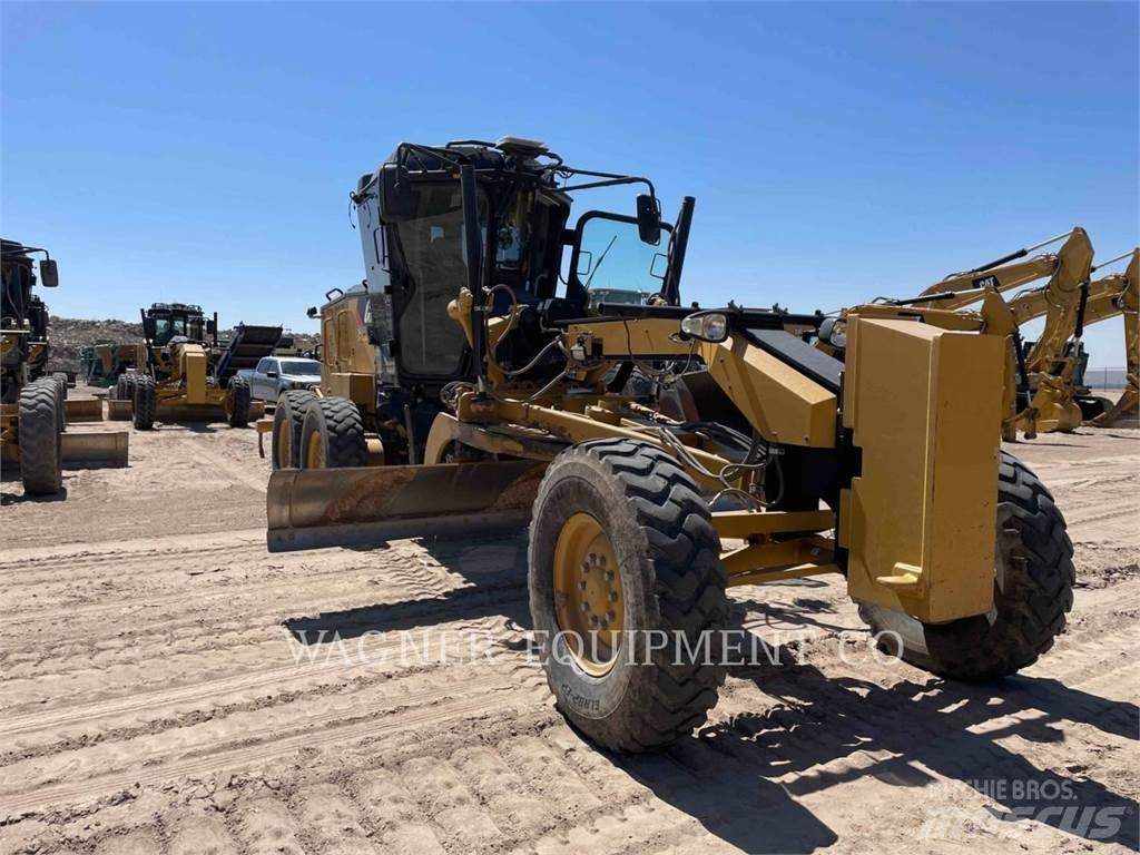 CAT 120 Greideri