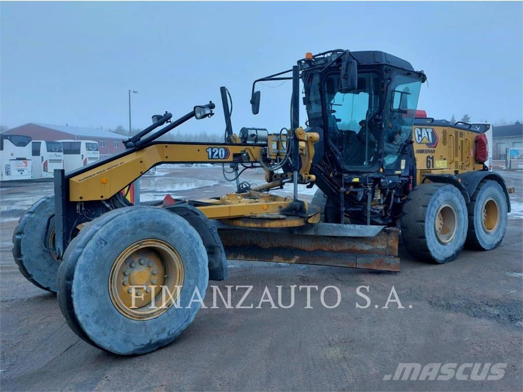 CAT 120 Greideri