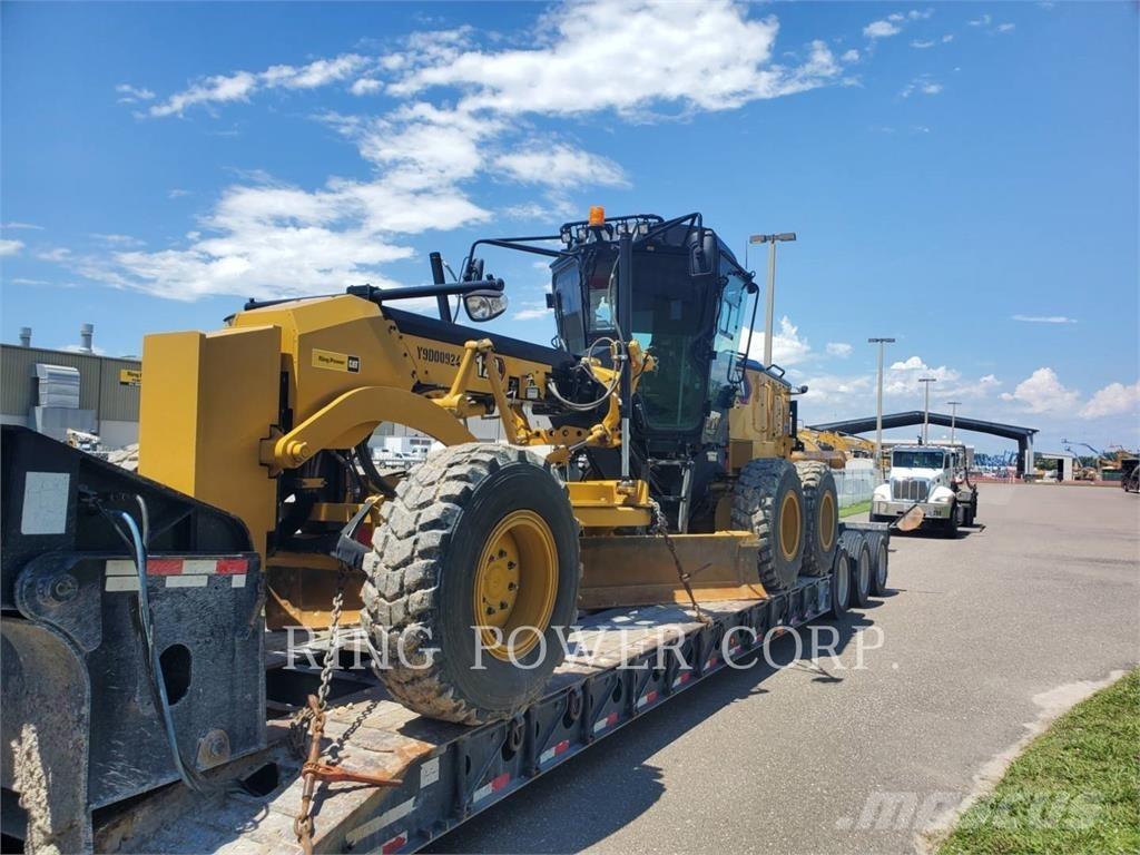 CAT 120 AWD CS Greideri