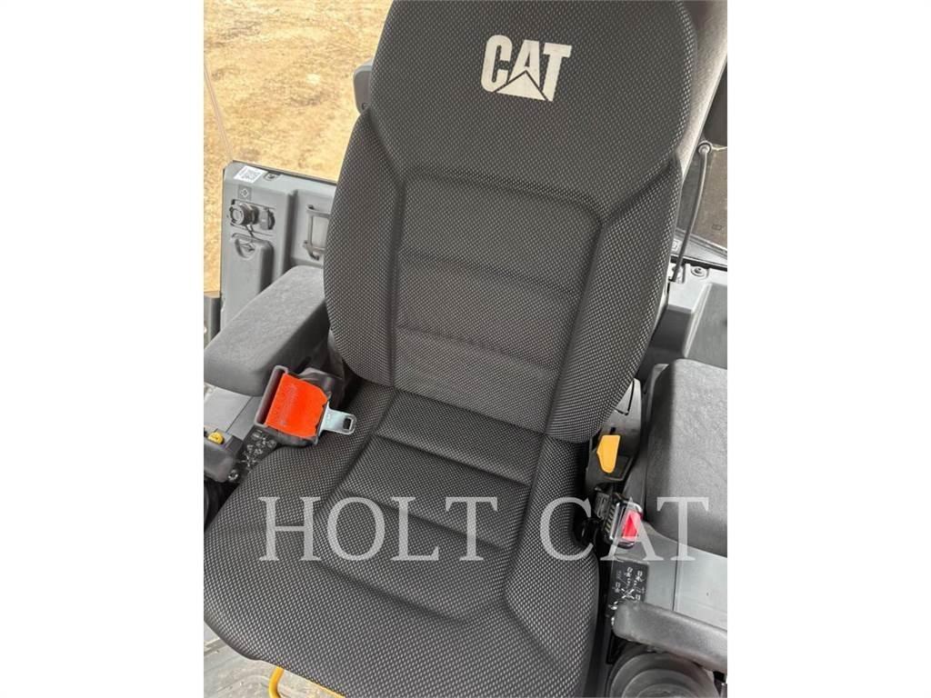 CAT 120 JOY Greideri