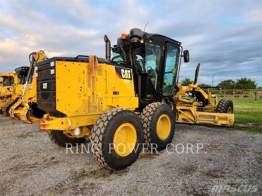 CAT 120 LVR Greideri