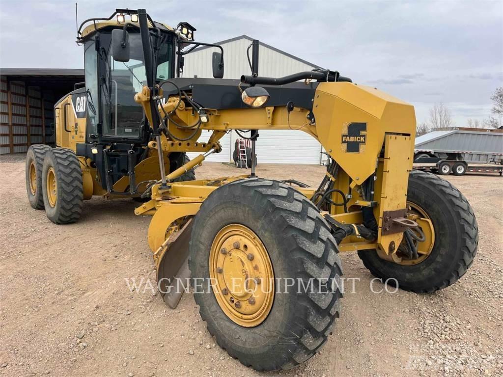CAT 120M AWD Greideri