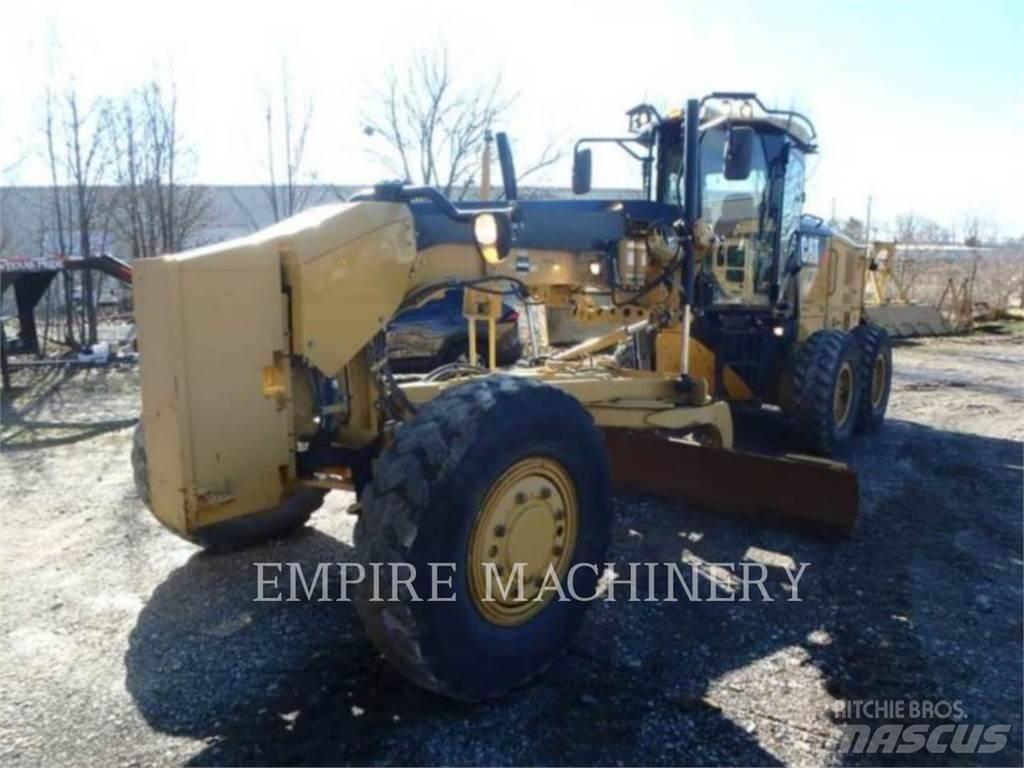 CAT 120M2 AWD Greideri