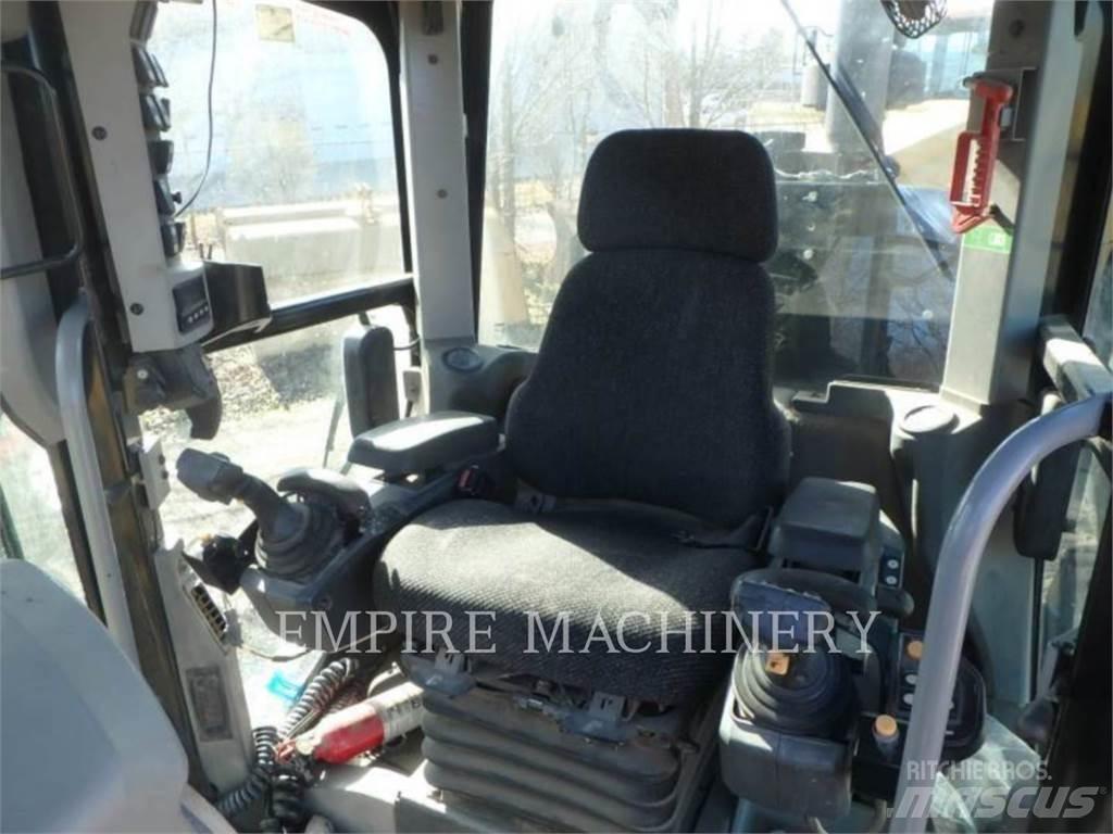 CAT 120M2 AWD Greideri