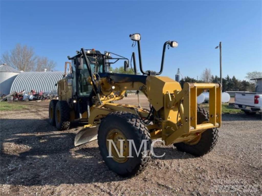 CAT 12M2 Greideri