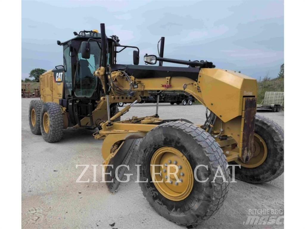 CAT 12M2 Greideri